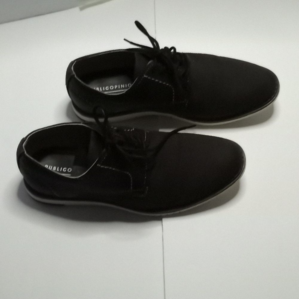 PUBLIC Opinion Canvas In Navy